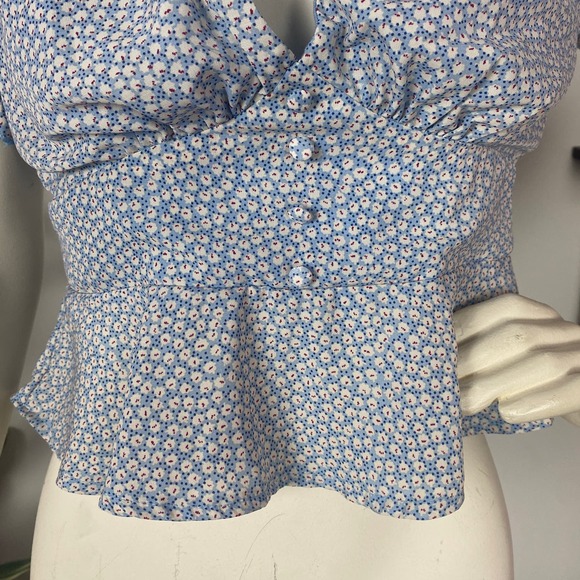 Princess Polly Light Blue Ditsy Floral Print Blouse - Picture 3 of 6